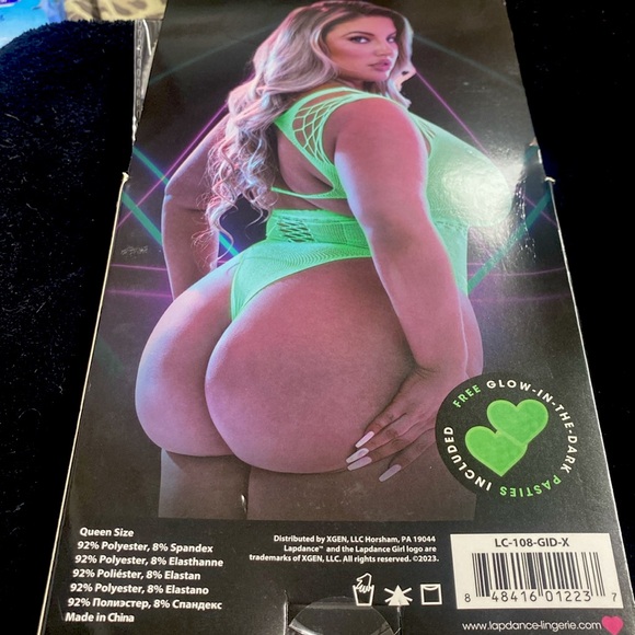 Lapdance glow in the dark cutout bodysuit with pasties, queen size - Picture 8 of 14